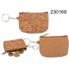 230169 - Borsa in sughero con portachiave in metallo, ca. 9,5 x 6,5 cm, 2 ass., 12 pz. per displayEAN 4029811446520