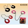 63/0036 - Manette in peluche per caviglie, 3 colori ass., in blister regalo con header cardEAN 4029811243013