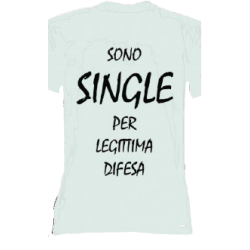 t-shirt con frase SONO...