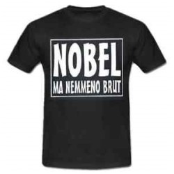 t-shirt m/c frase spiritosa "nobel ma nemmeno.."